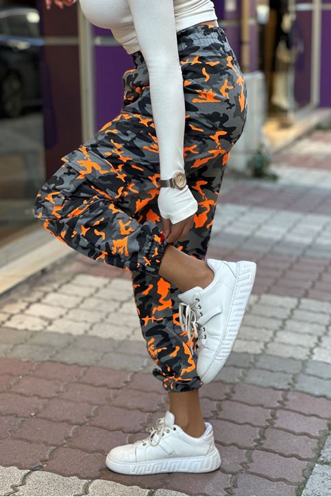 Beli Ve Paçası Lastikli Kargo Cepli Kamuflaj Pantolon-Turuncu