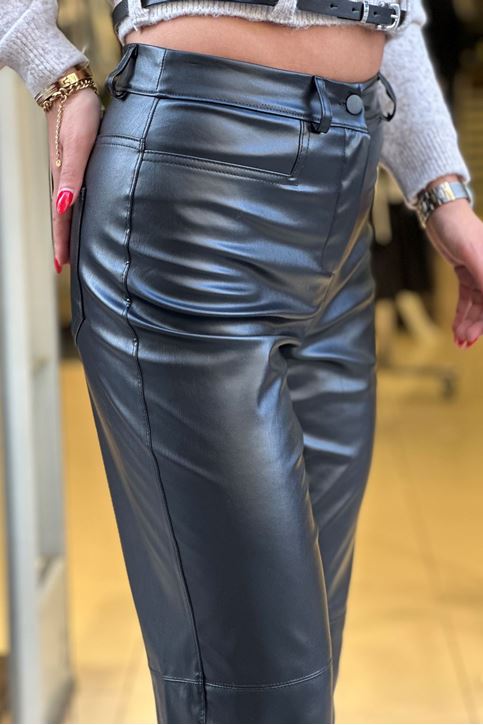 Yüksek Bel Cep Görünümlü Diz Çımalı Deri Pantolon-Siyah