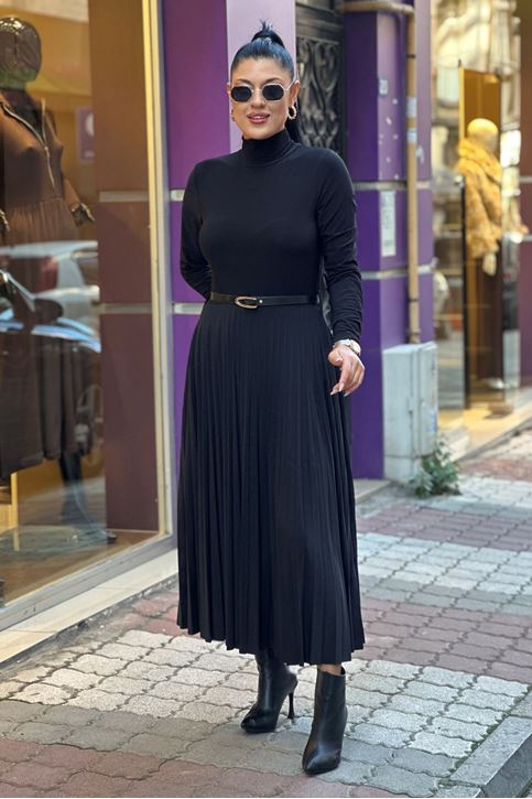 Dik Yaka Kemerli Eteği Pileli Mid Boy Elbise-Siyah