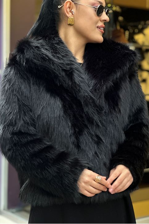 Yakalı Cepli Kısa Kürk Mont-Siyah