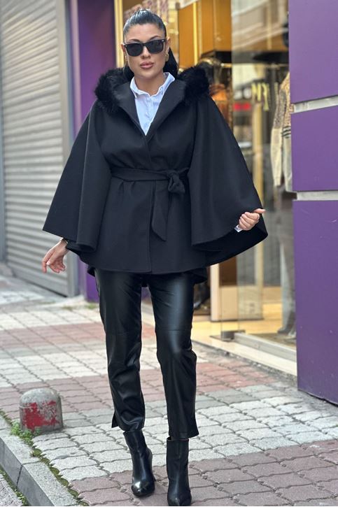 Kapşonu Kürk Detay Kaşe Panço-Siyah