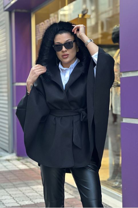 Kapşonu Kürk Detay Kaşe Panço-Siyah