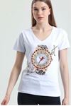 Leopar Saat Baskılı İnci Taş İşlemeli V yaka Tshirt-Beyaz