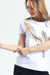 Omuz Ve Ön Yaprak Detaylı Payet İşlemeli Tshirt-Beyaz