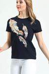 Omuz Ve Ön Yaprak Detaylı Payet İşlemeli Tshirt-Siyah