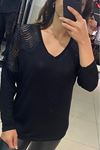 Omuz Dantel Detaylı Bluz-Siyah